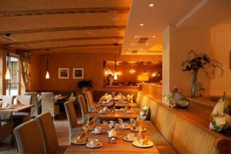 Almhotel Told Gran Bagian luar foto